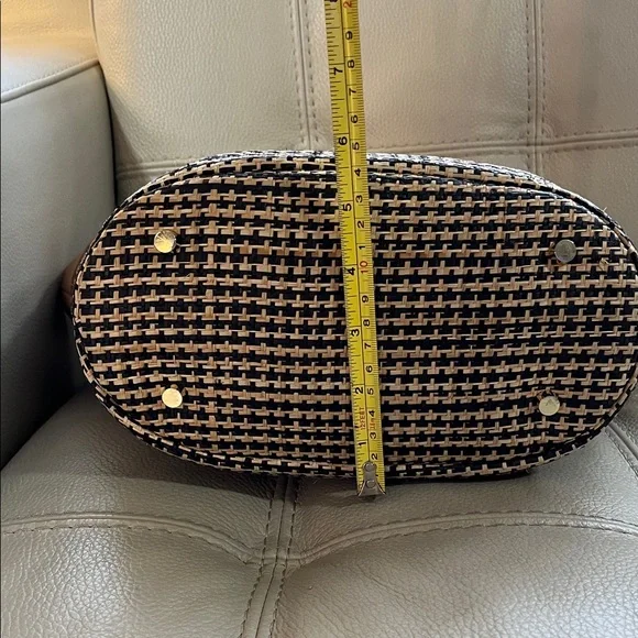 J McLaughlin Elpis Woven Straw Handbag Bamboo Handles Leather Upper Trim. - Picture 12 of 13